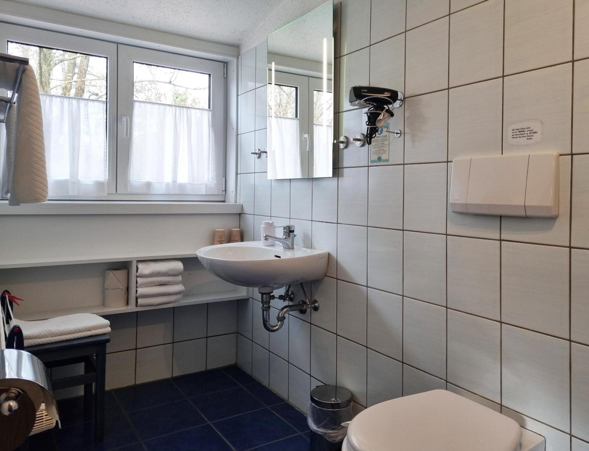 Hotel Dat Greune Eck Soltau Buitenkant foto