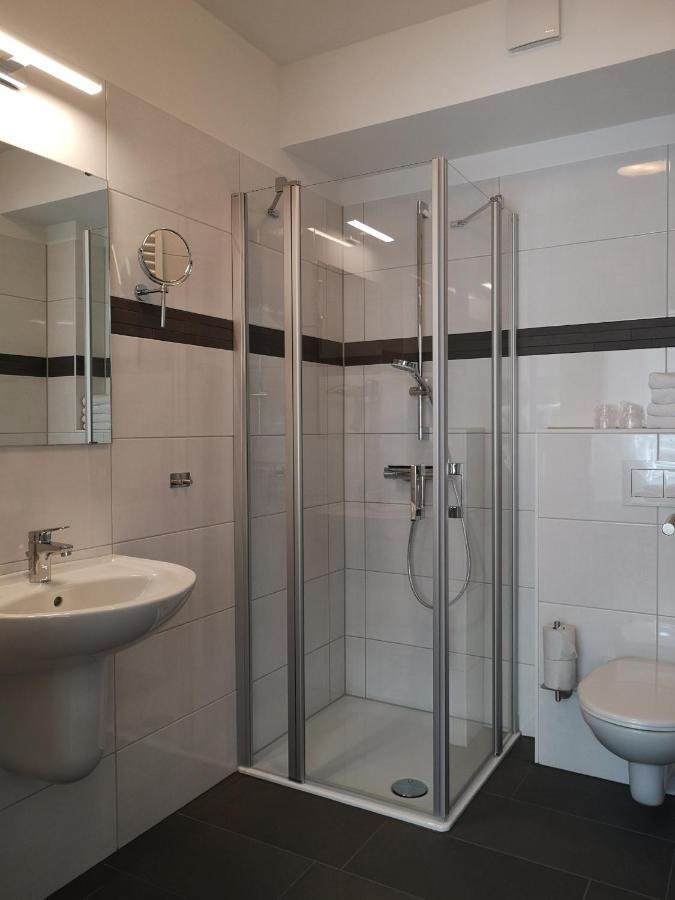 Hotel Dat Greune Eck Soltau Buitenkant foto